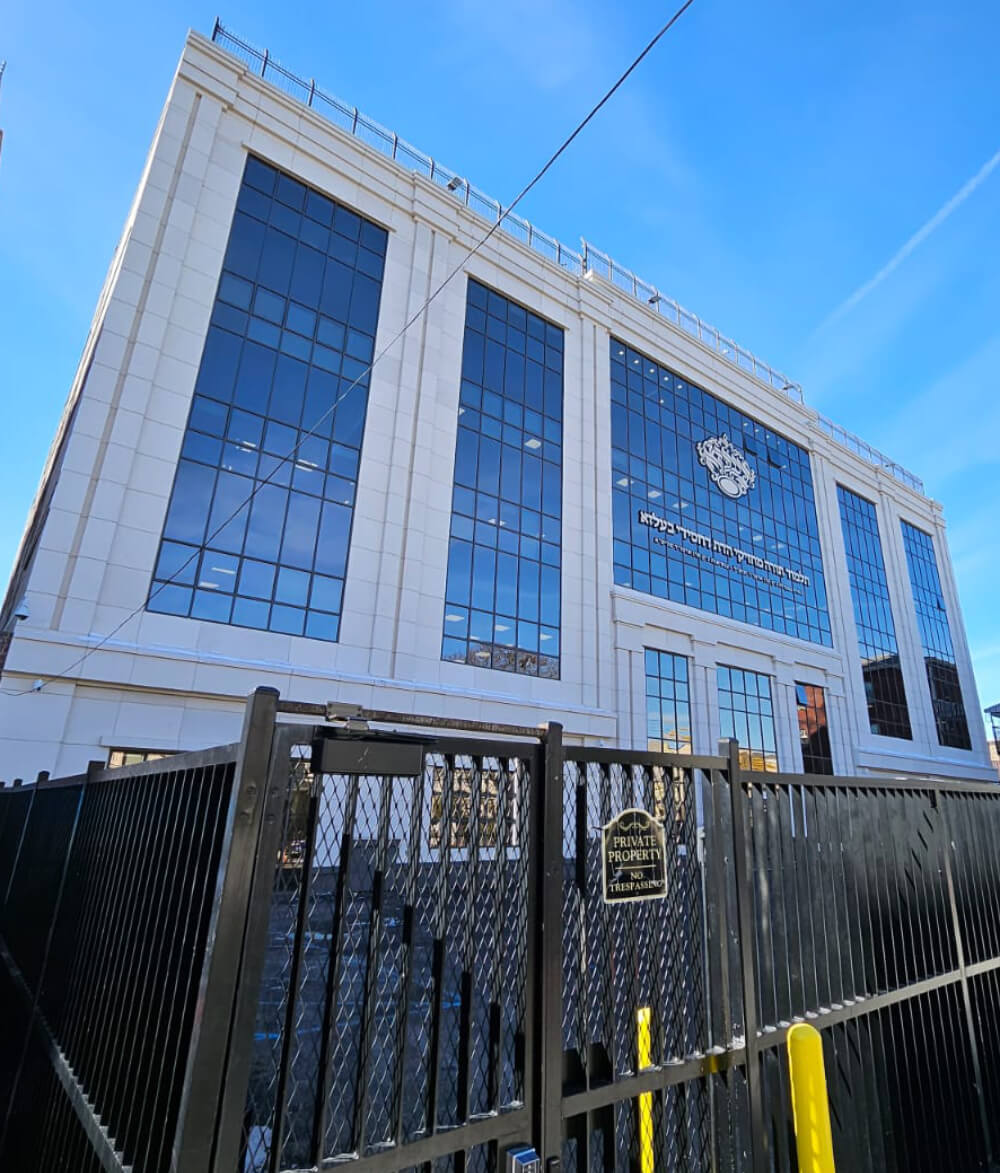 machzikei hadas simpas live better 1