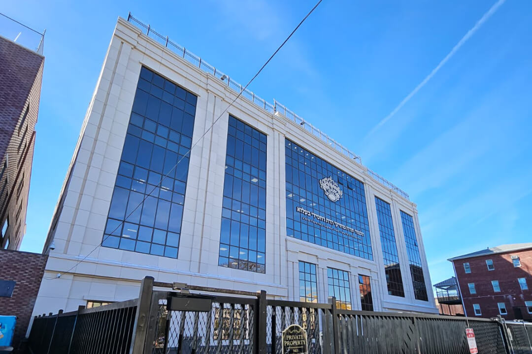 machzikei hadas simpas live better 2