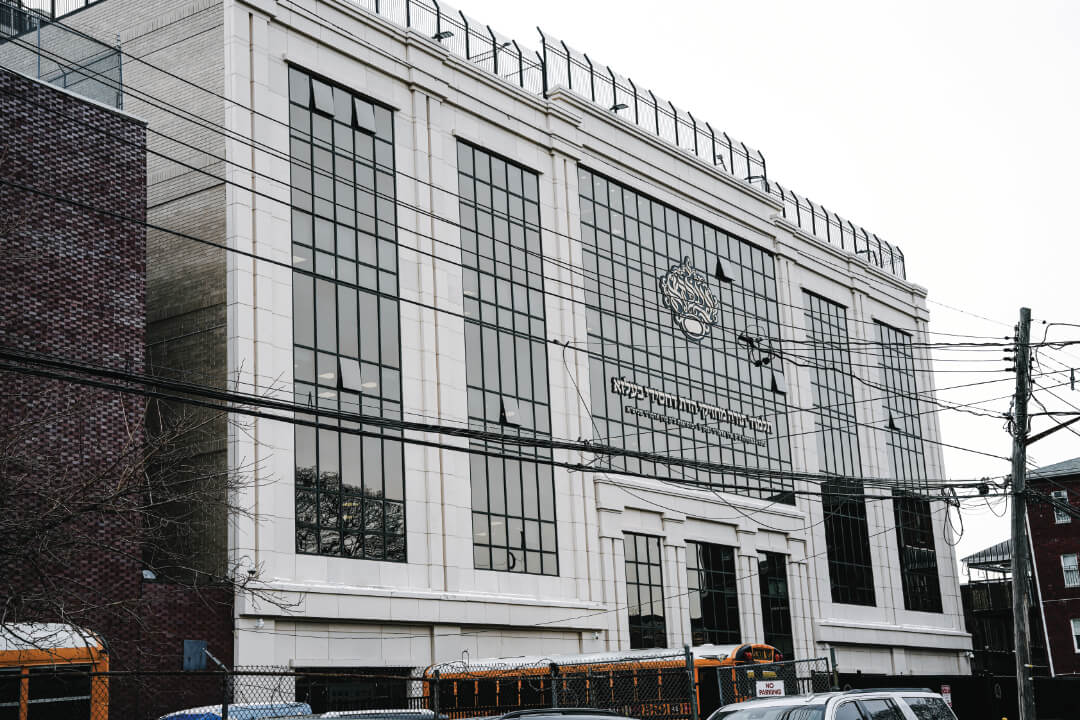 machzikei hadas simpas live better 7